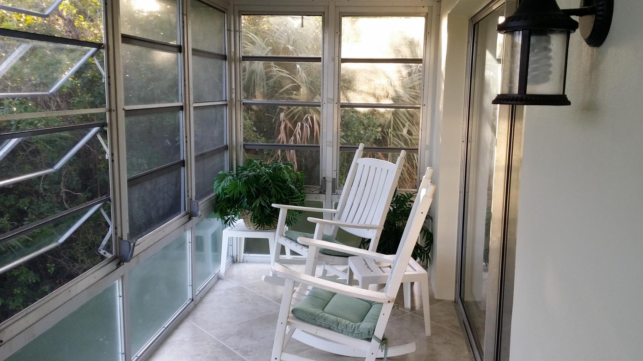 Stuart, Florida 34994, United States, 2 Bedrooms Bedrooms, ,2 BathroomsBathrooms,Residential,Active,209605