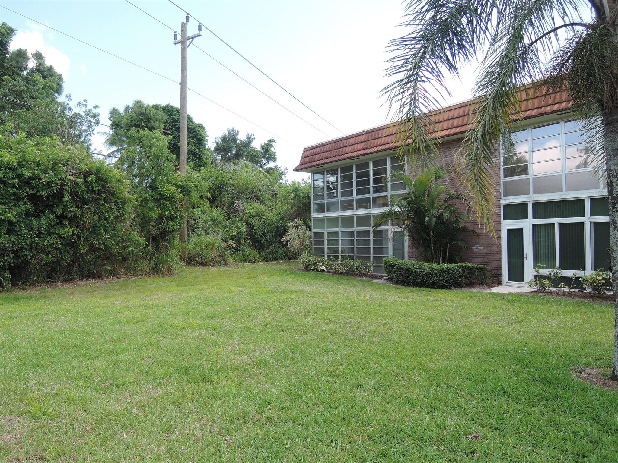 Stuart, Florida 34994, United States, 2 Bedrooms Bedrooms, ,2 BathroomsBathrooms,Residential,Active,209605