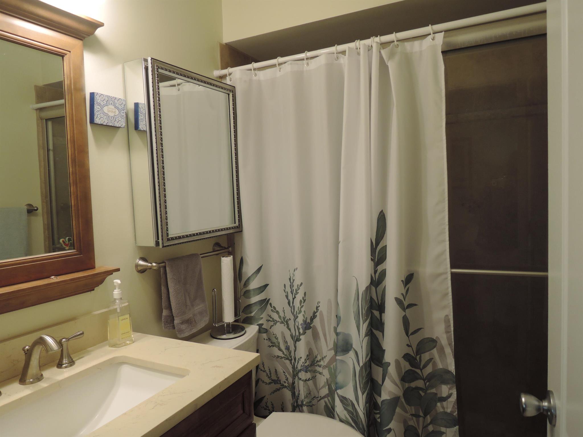 Stuart, Florida 34994, United States, 2 Bedrooms Bedrooms, ,2 BathroomsBathrooms,Residential,Active,209605