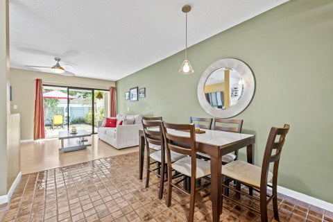 Tiny photo for 3900 NE 18th Avenue #40h, Oakland Park, FL 33334 (MLS # B26034487)