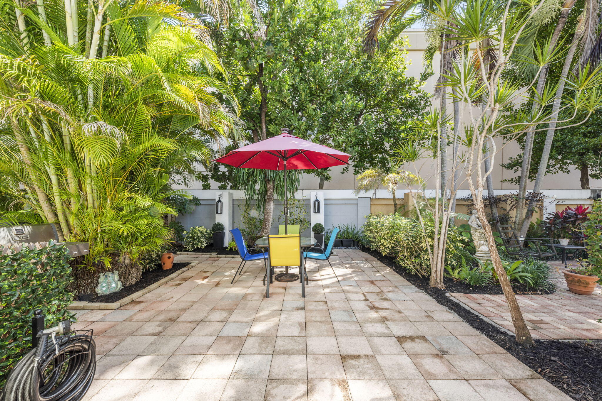 COBBLE EAST CONDO - Residential