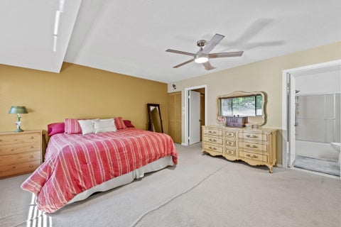 Tiny photo for 3900 NE 18th Avenue #40h, Oakland Park, FL 33334 (MLS # B26034487)