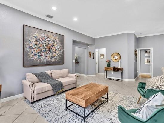 14304 S Royal Cove Cir