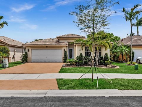 14304 S Royal Cove Cir Davie FL 33325