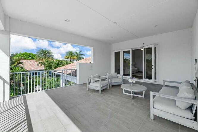 SADDLE TRAIL PARK OF WELLINGTON - Residential