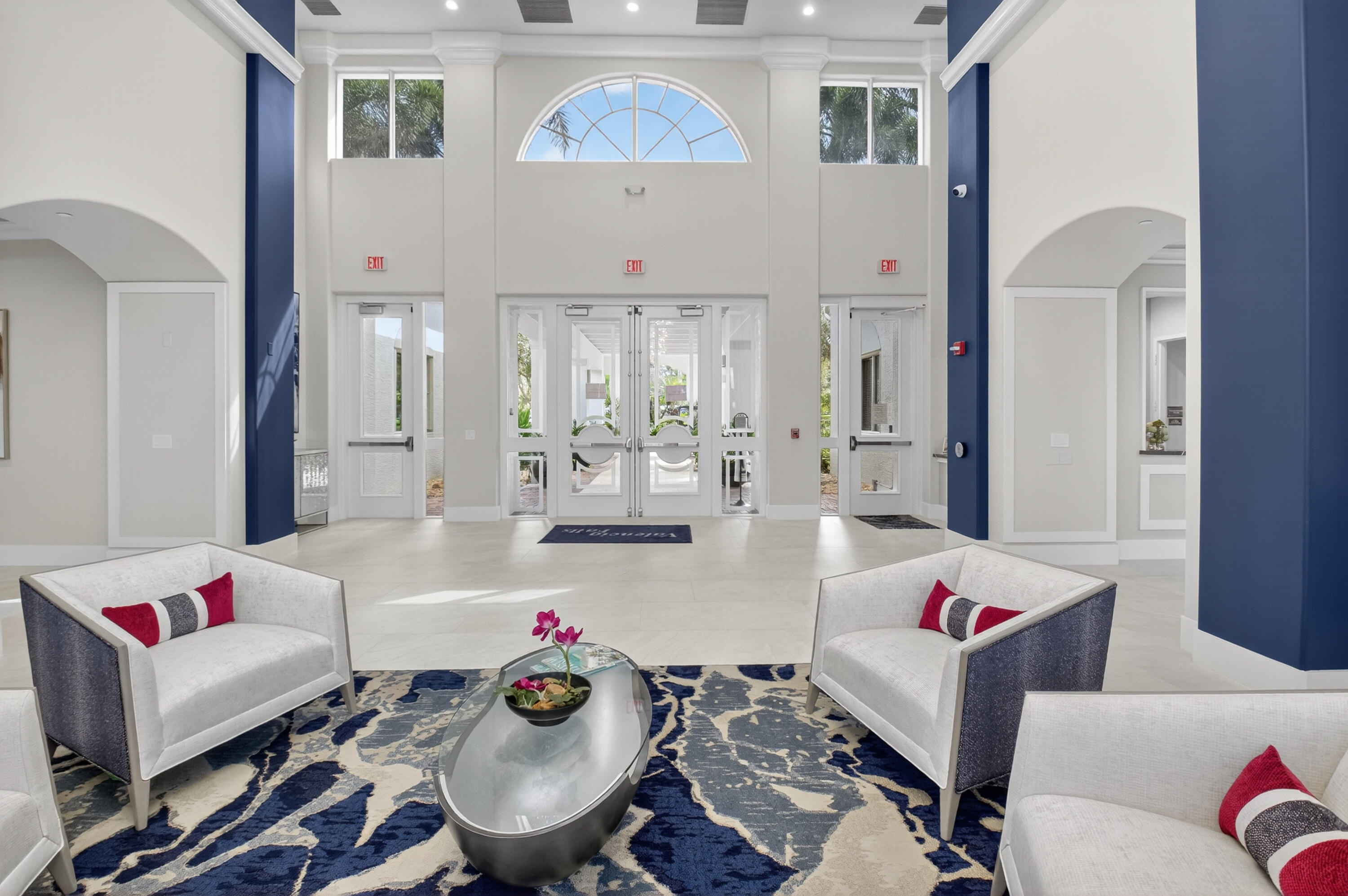 VALENCIA FALLS - Residential