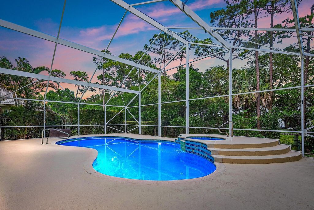 Photo of 130 Jones Creek Drive, Jupiter, FL 33458 (MLS # R11078191)