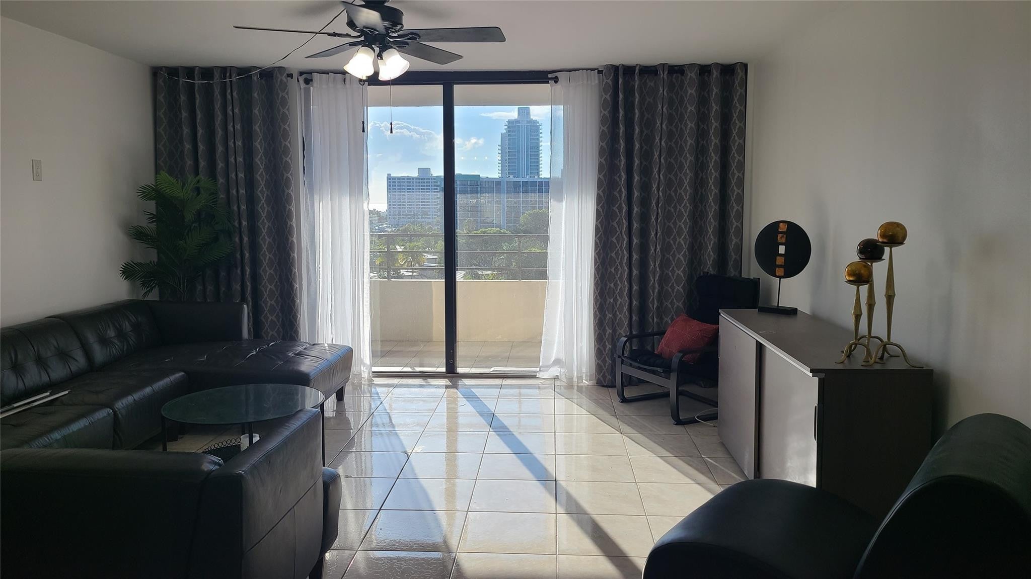 2500 Parkview Drive 802