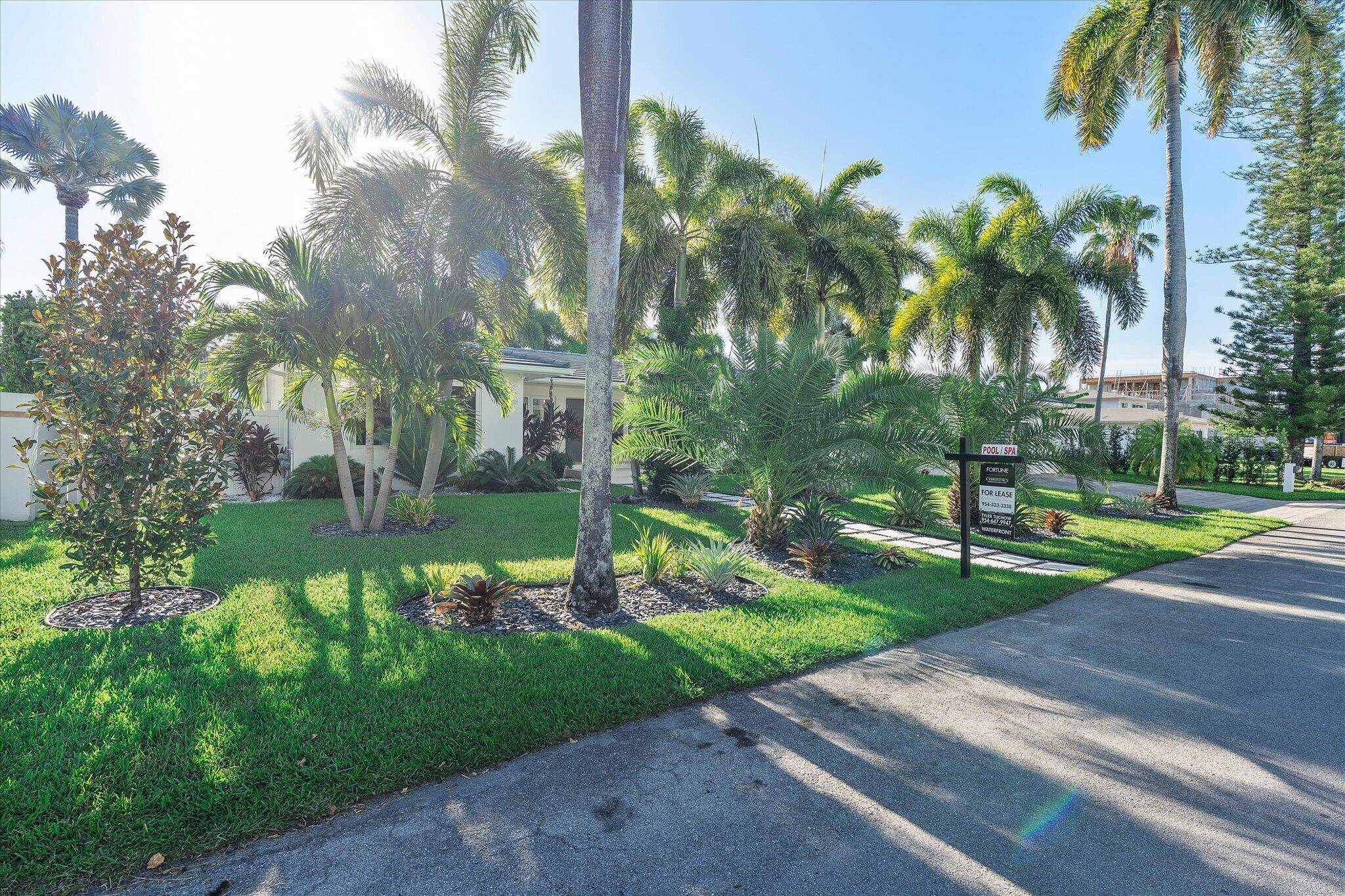 207 Royal Palm Drive, Fort Lauderdale, FL, 33301/$34,995 1 207 Royal Palm Drive