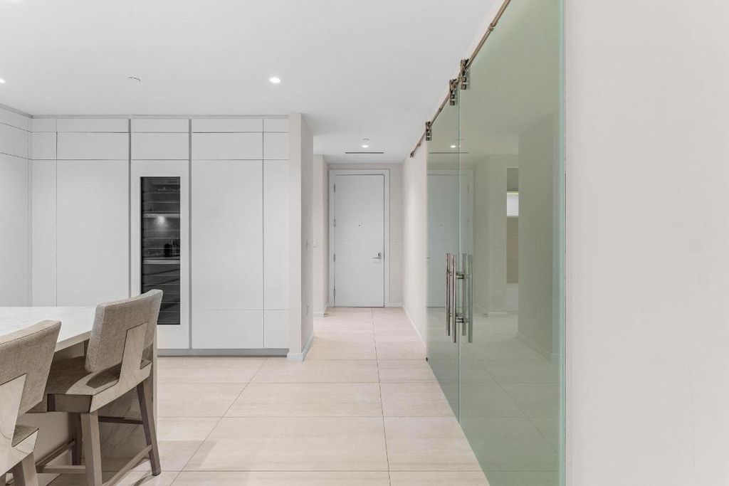 Photo of 200 SE Mizner Boulevard #707, Boca Raton, FL 33432 (MLS # R11158419)