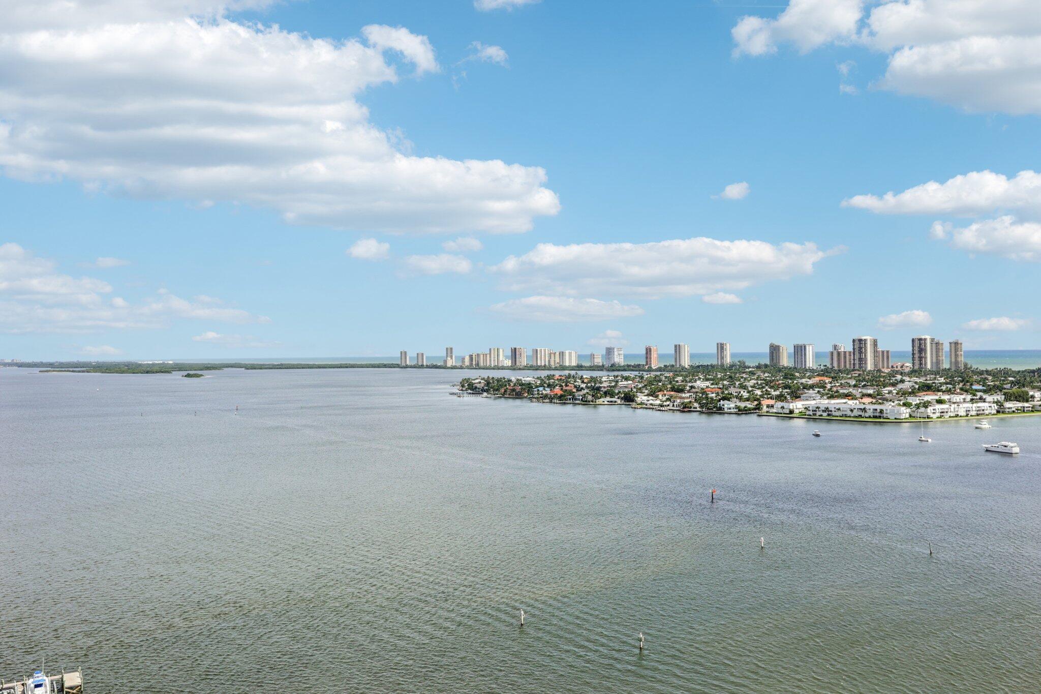 MARINA GRANDE RIVIERA BEA - Residential