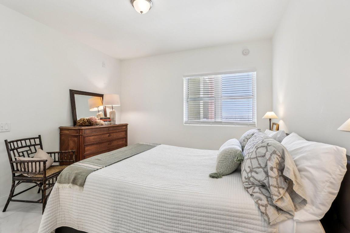 MARINA GRANDE RIVIERA BEACH CONDO - Residential