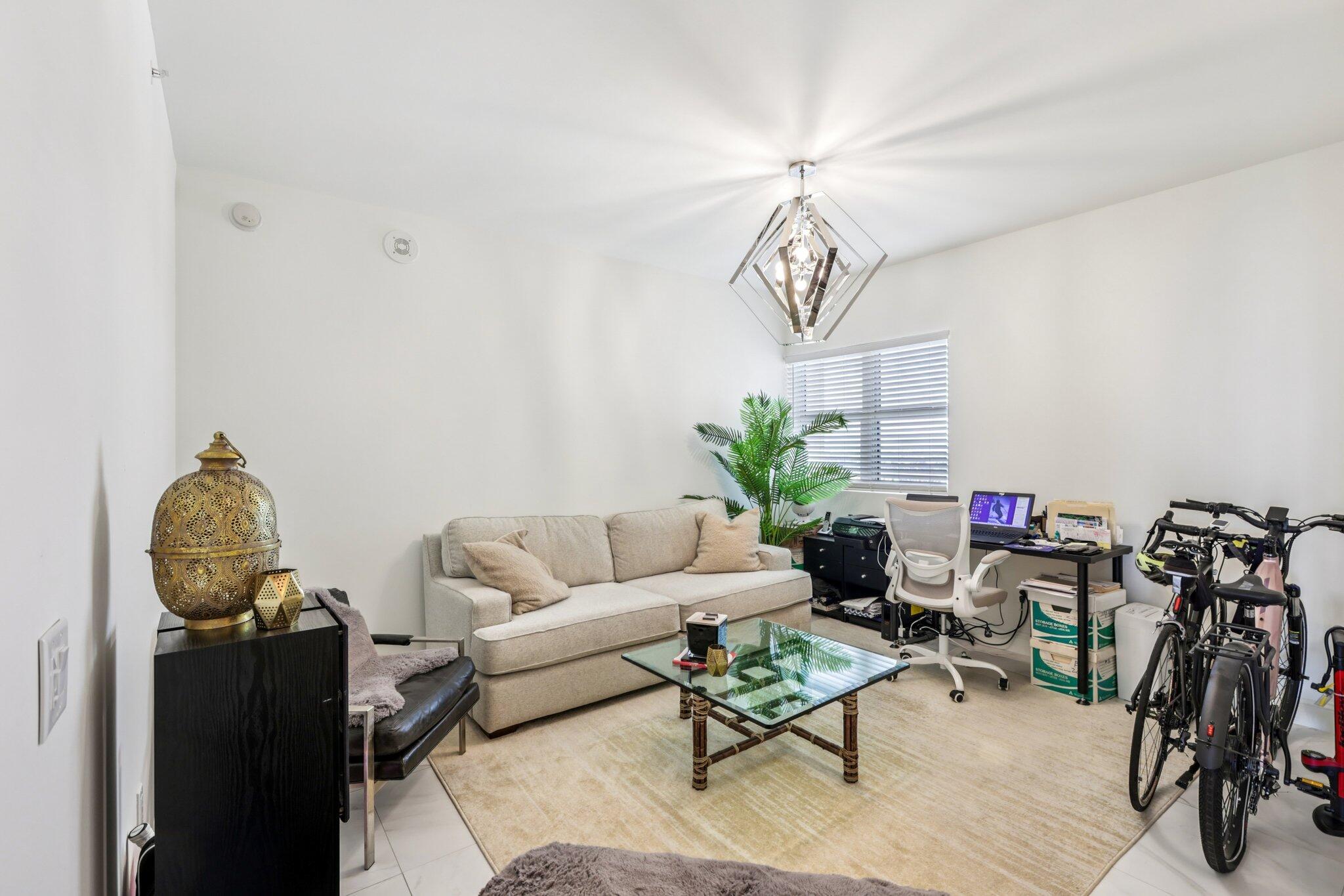 MARINA GRANDE RIVIERA BEA - Residential