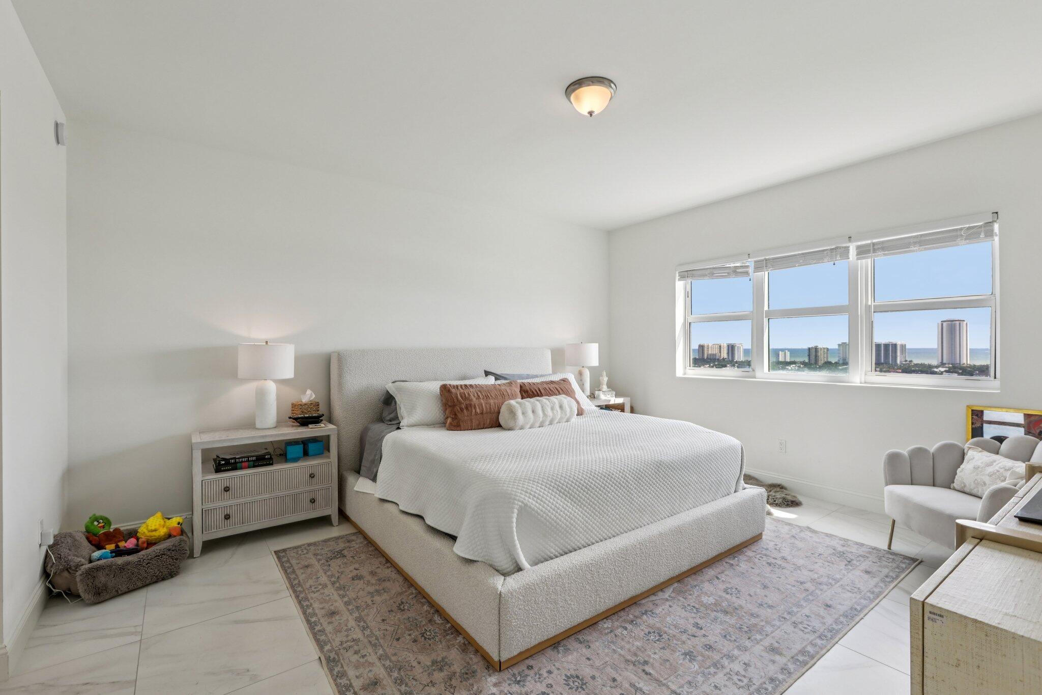MARINA GRANDE RIVIERA BEA - Residential