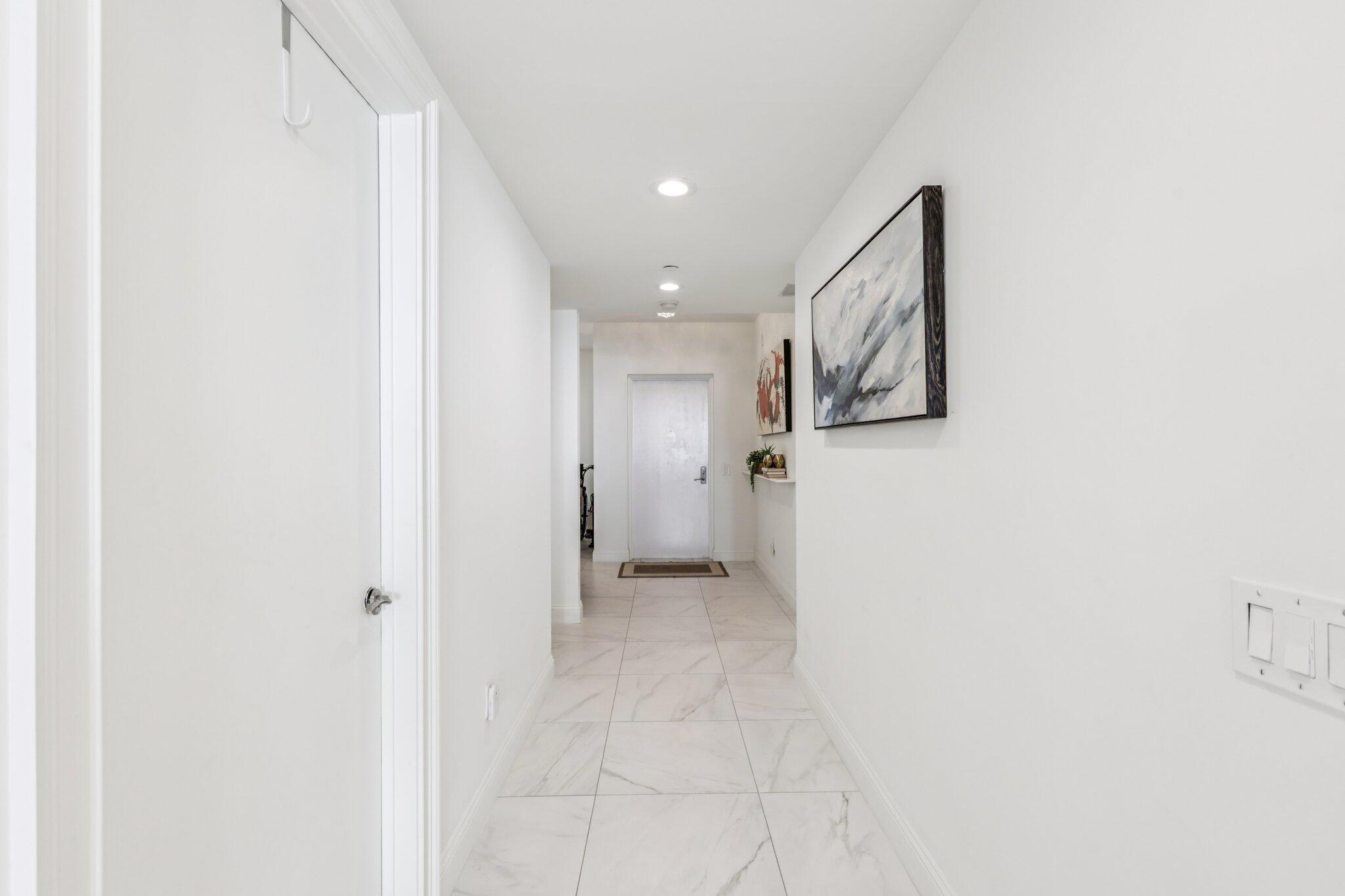 MARINA GRANDE RIVIERA BEA - Residential