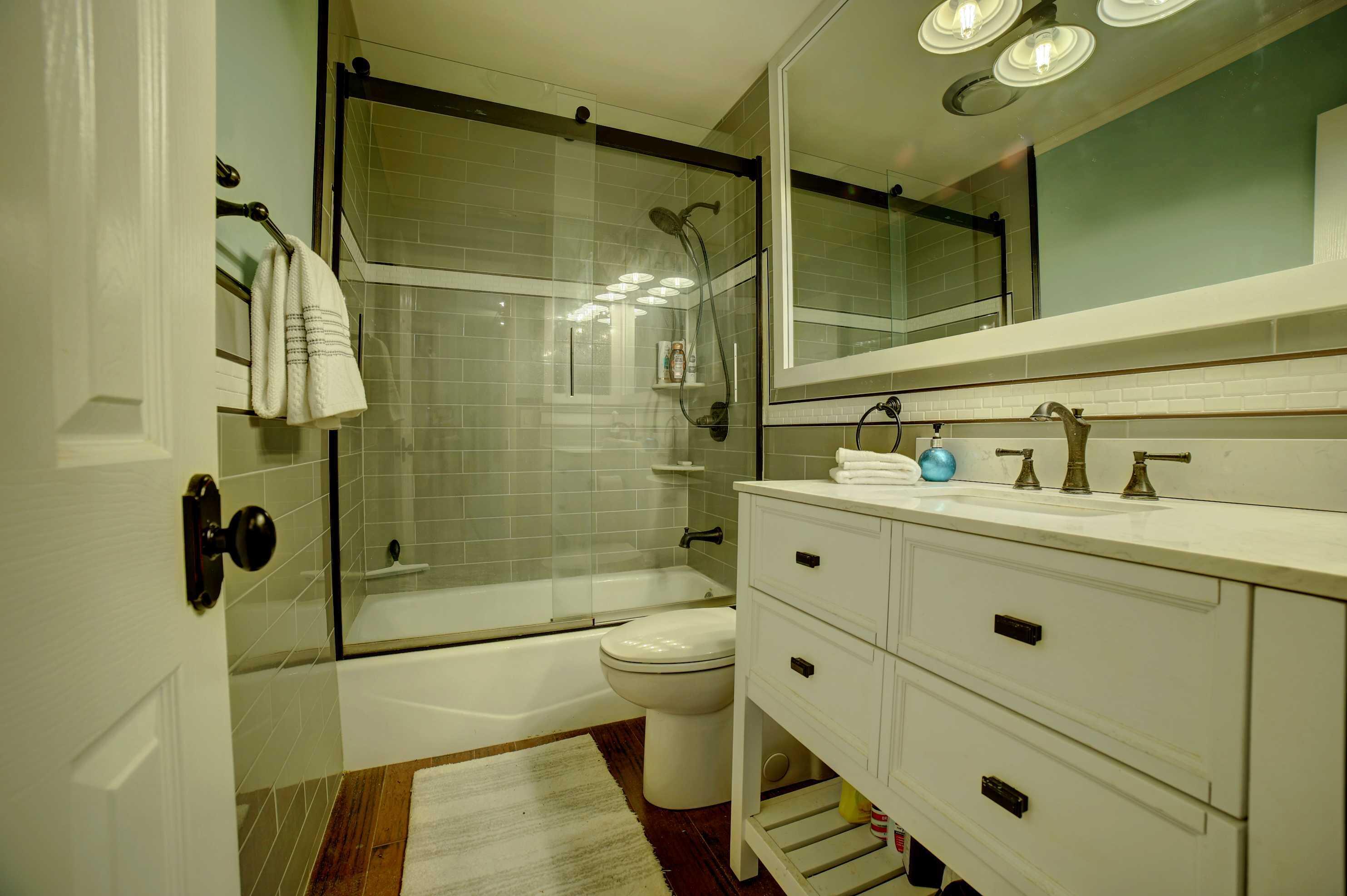SEA RANCH VILLAS ASSOCIATION INC - Residential Lease