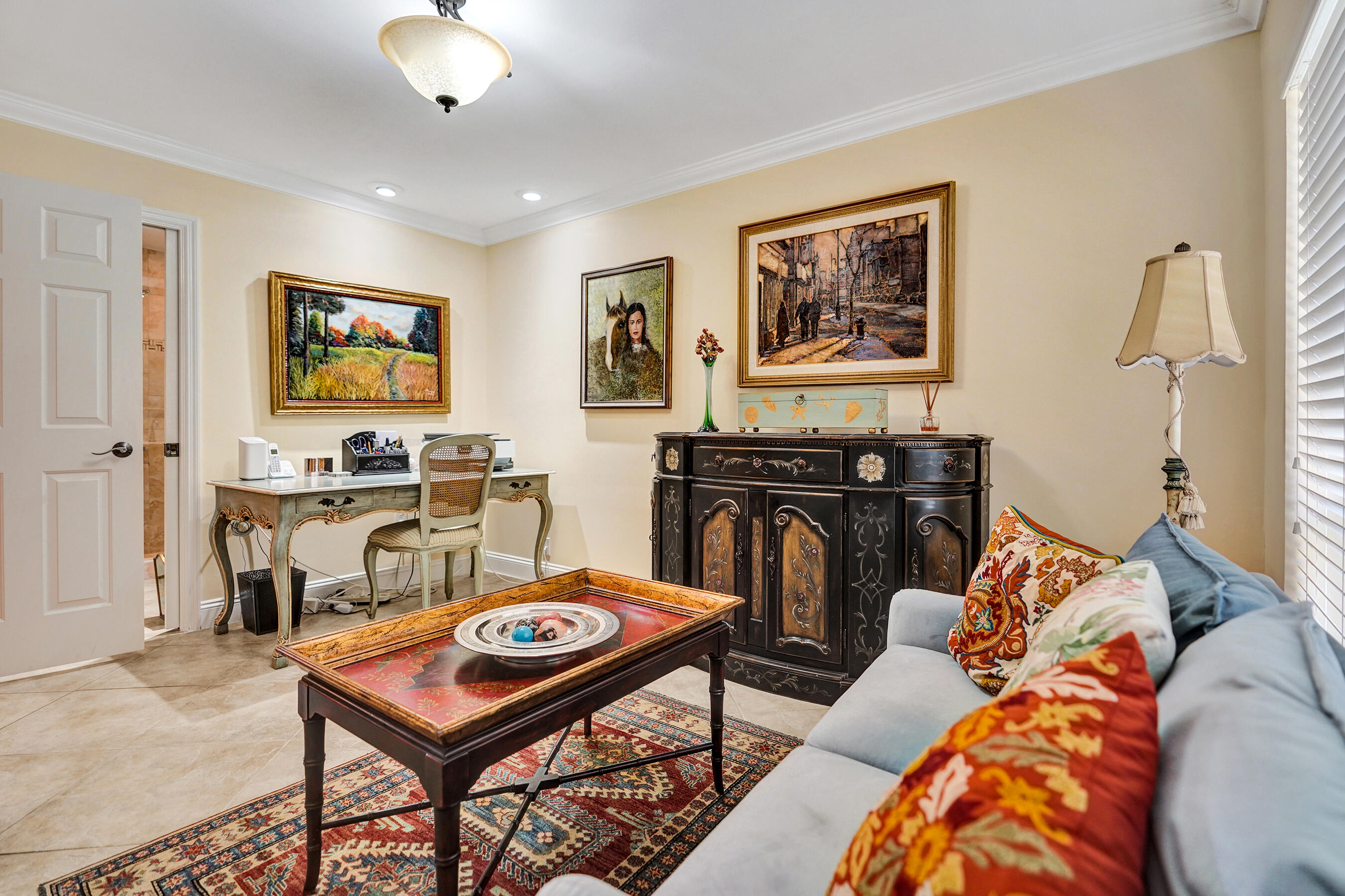 VILLA DESTE CONDO - Residential
