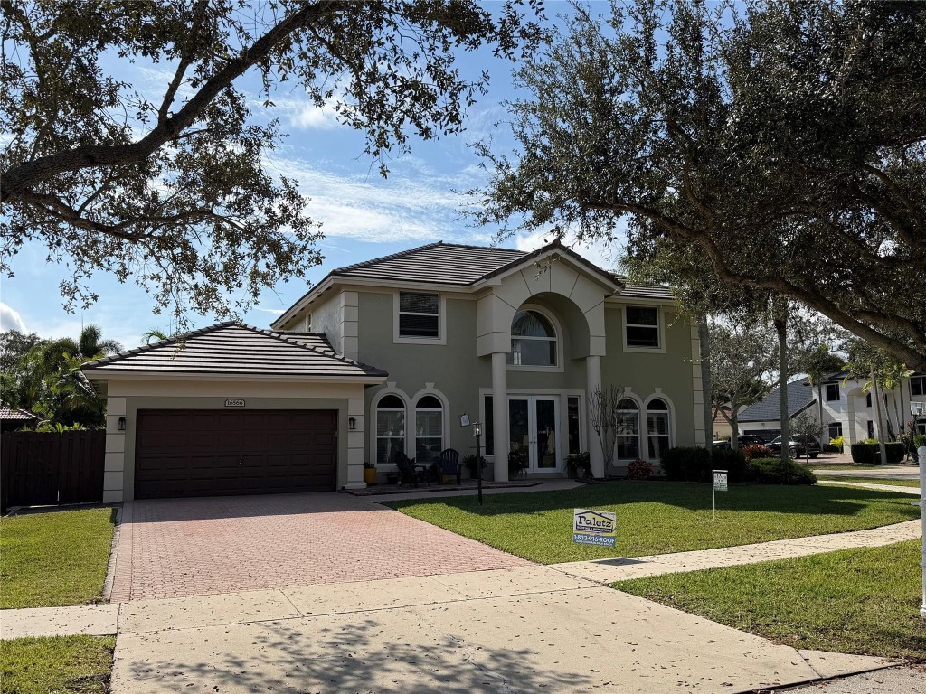 16566 N Mariposa Circle