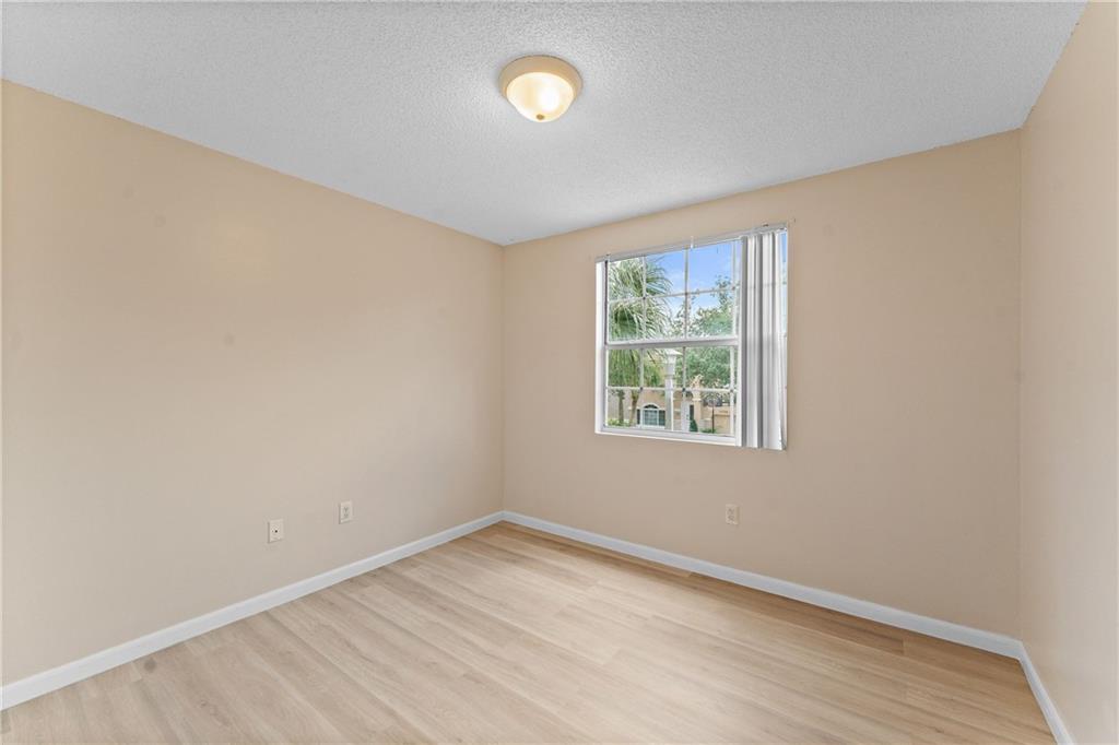 Glen Walk - Residential