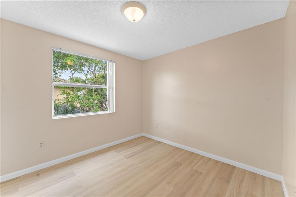 Glen Walk - Residential