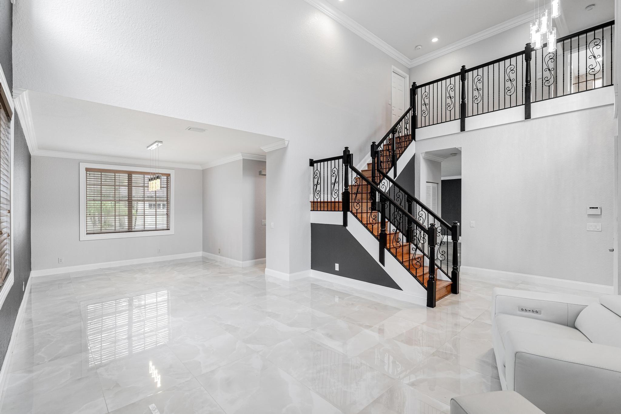 Sector 4 151-19 B - Residential