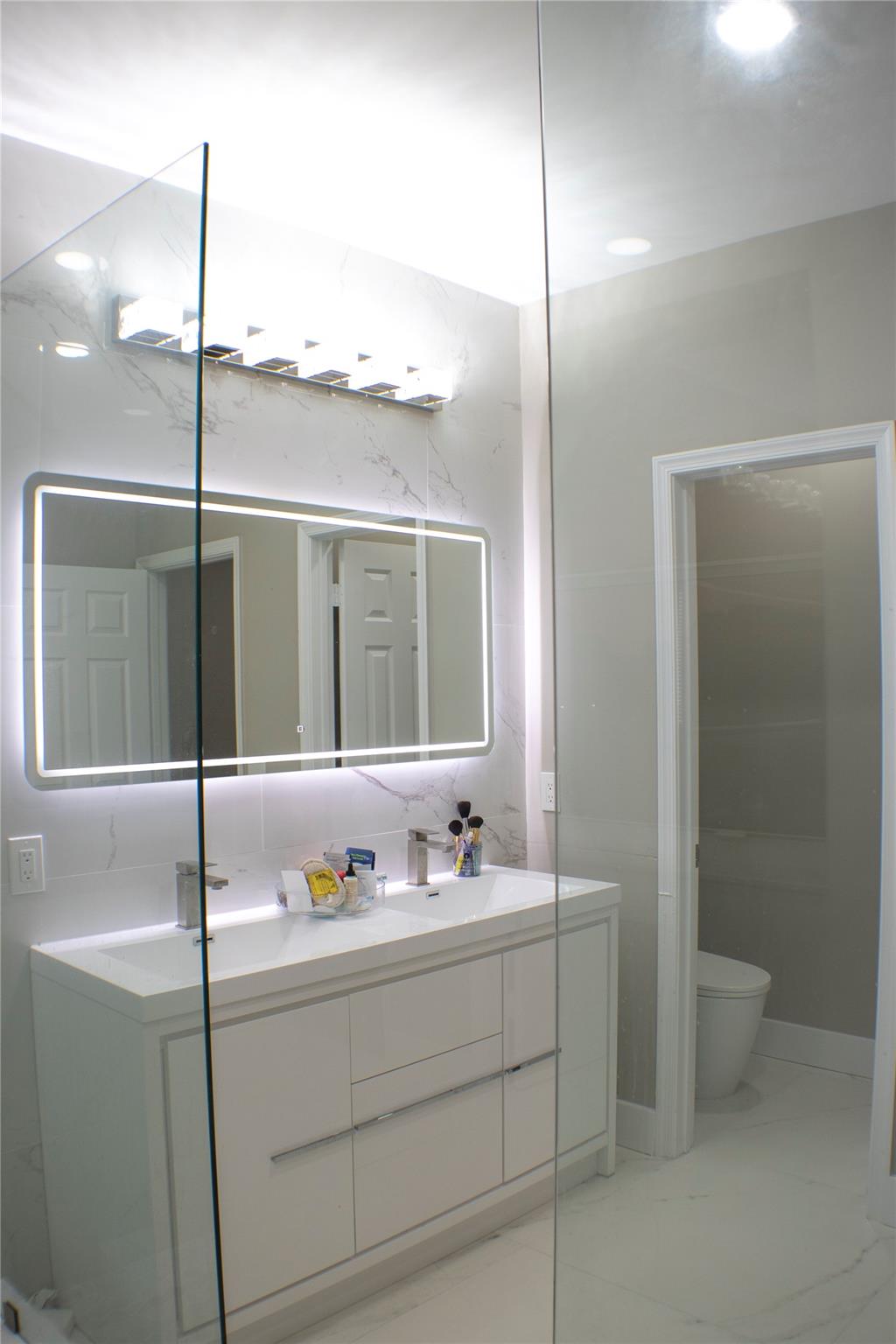 Manor Forest 04 - Residential