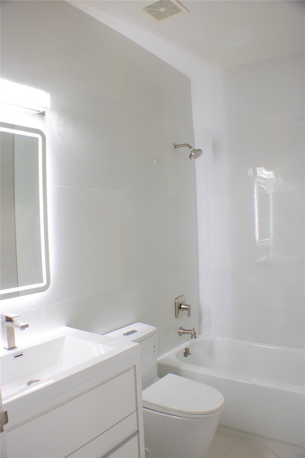 Manor Forest 04 - Residential