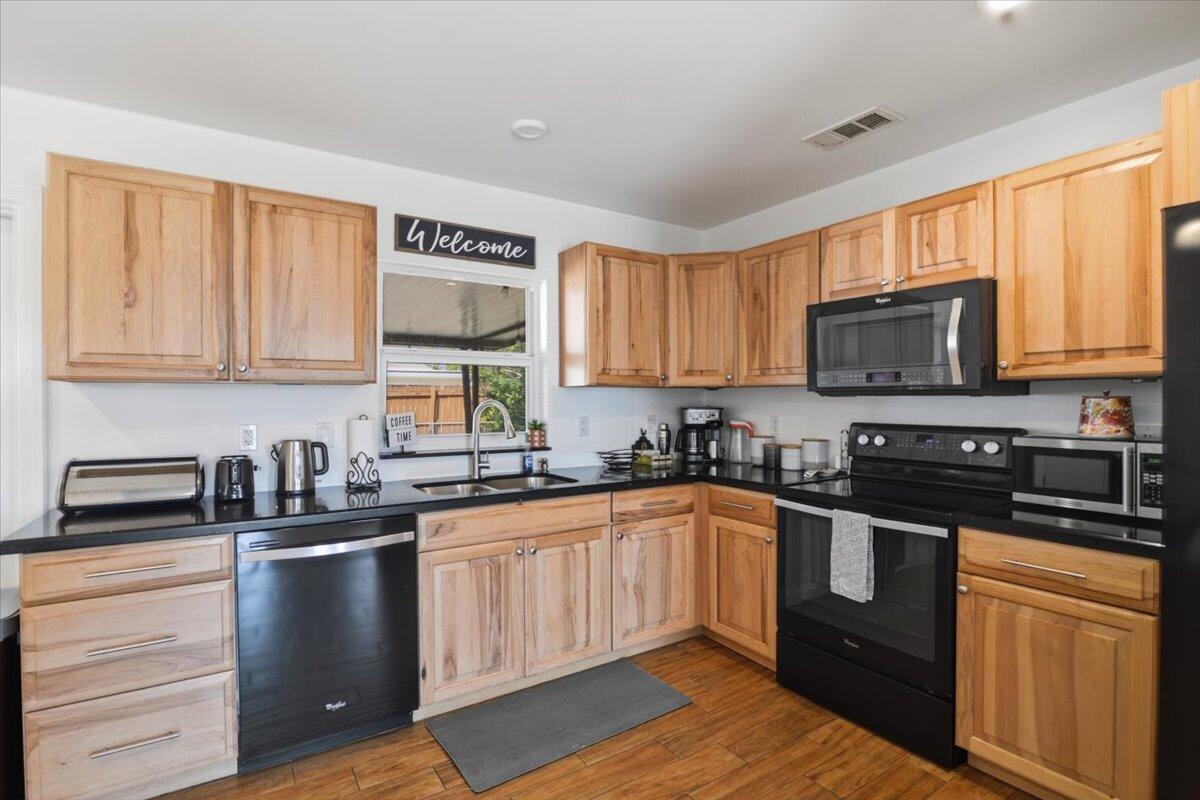 COLLIER ESTATES 1ST ADD - Residential