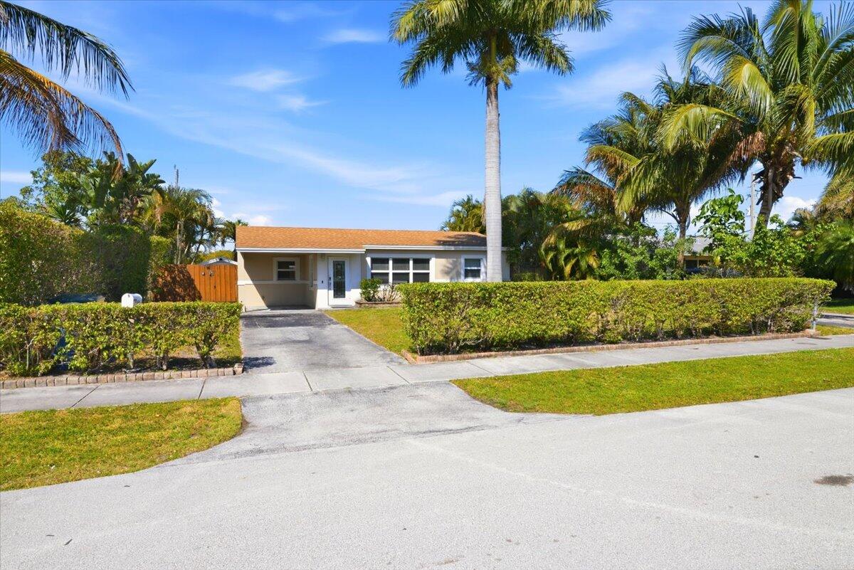 COLLIER ESTATES 1ST ADD - Residential