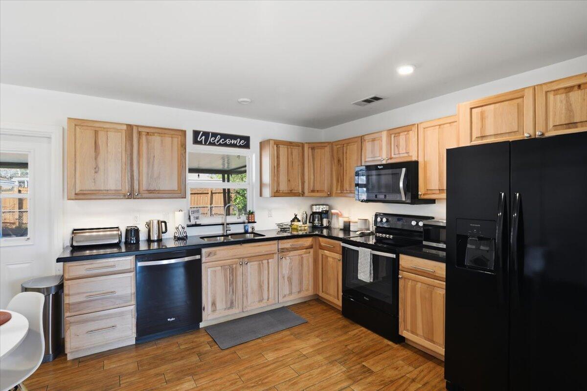 COLLIER ESTATES 1ST ADD - Residential