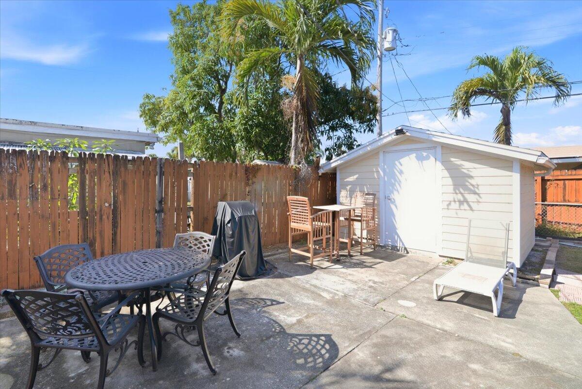 COLLIER ESTATES 1ST ADD - Residential