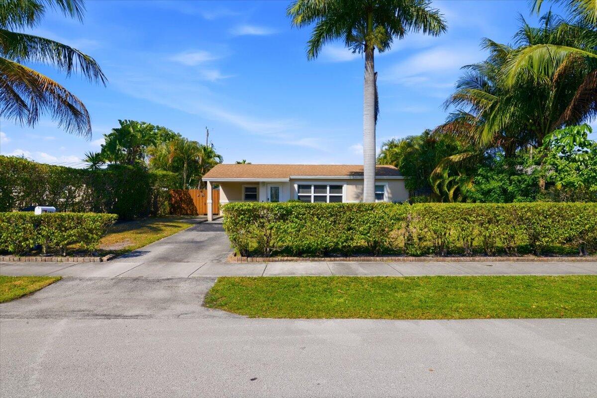 COLLIER ESTATES 1ST ADD - Residential