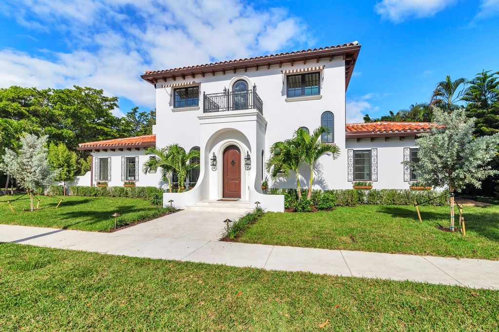 Photo of 265 Marlborough Road, West Palm Beach, FL 33405 (MLS # B26009505)
