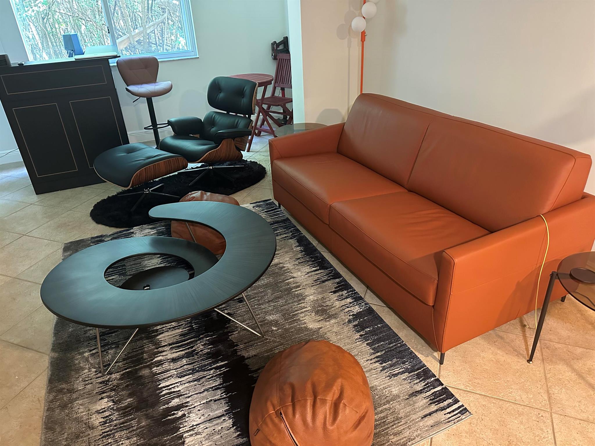 HYPOLUXOS MARINERS CAY CO - Residential Lease
