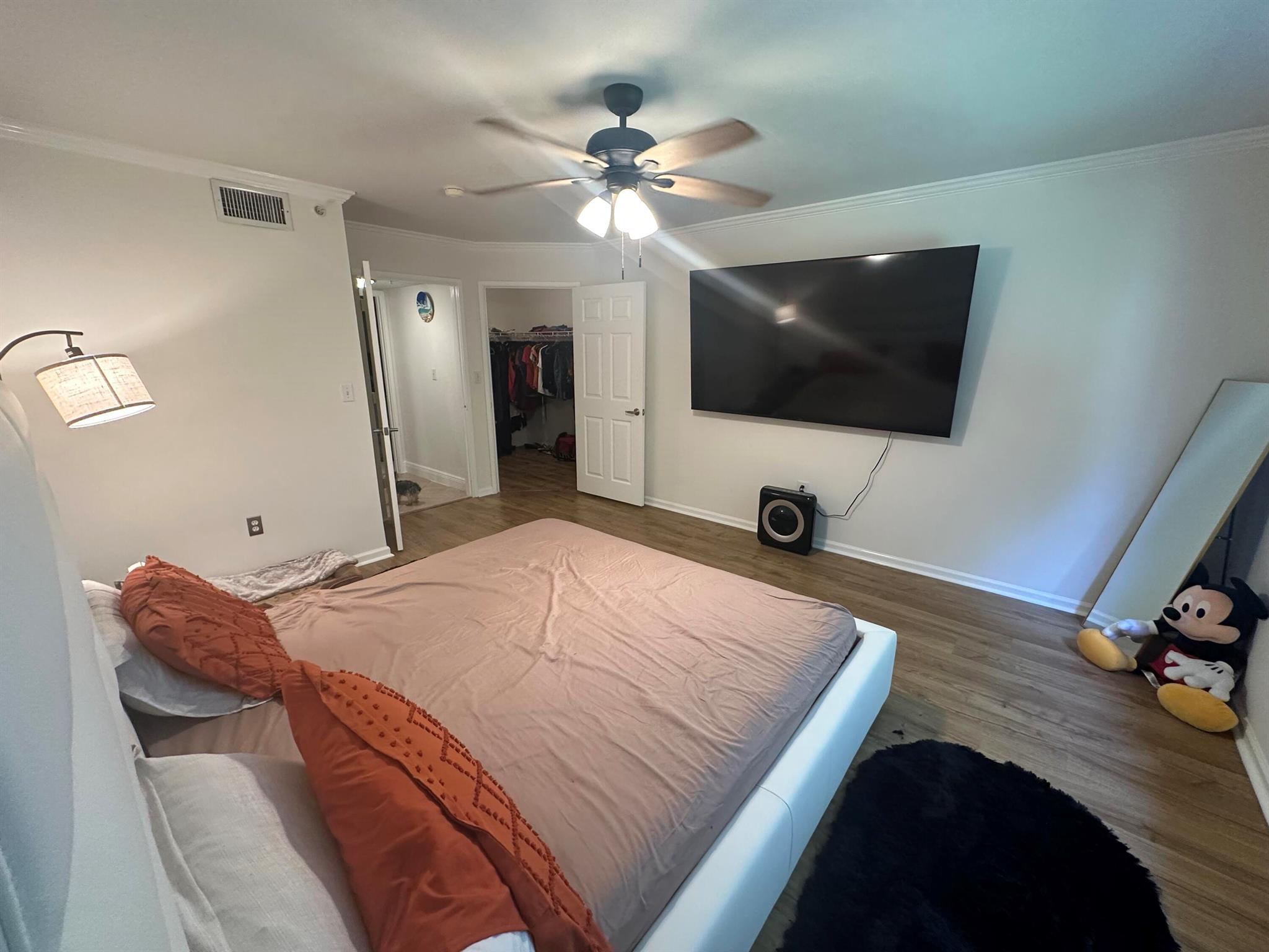 HYPOLUXOS MARINERS CAY CO - Residential Lease