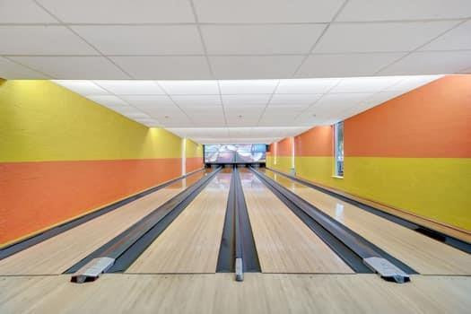 CASTLE APARTMENTS - Residential Lease