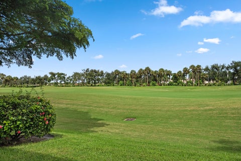 Tiny photo for 10220 Andover Coach Circle #G1, Lake Worth, FL 33449 (MLS # B26084925)