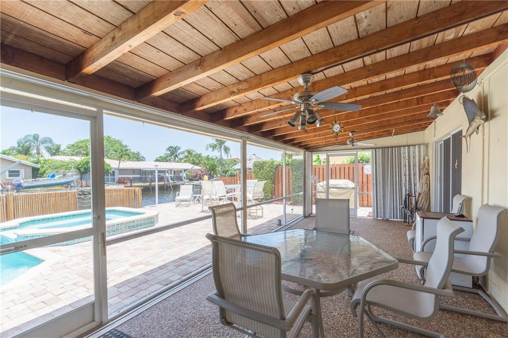 MIDDLE RIVER MANOR - Residential