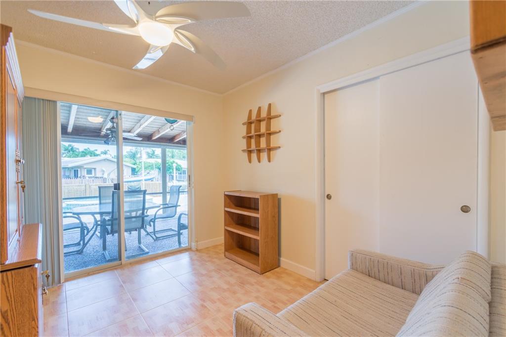 MIDDLE RIVER MANOR - Residential
