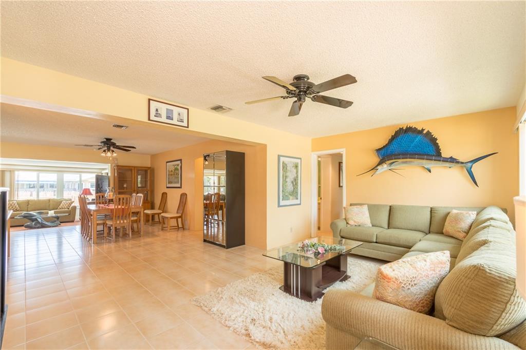 MIDDLE RIVER MANOR - Residential