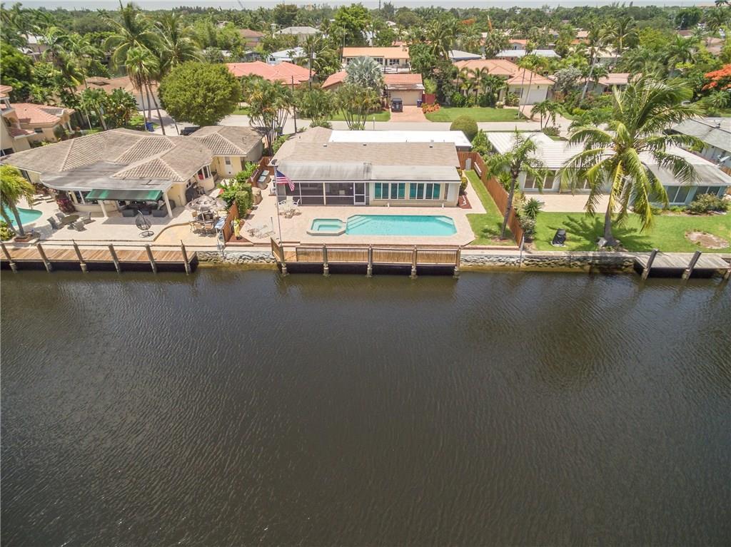 MIDDLE RIVER MANOR - Residential