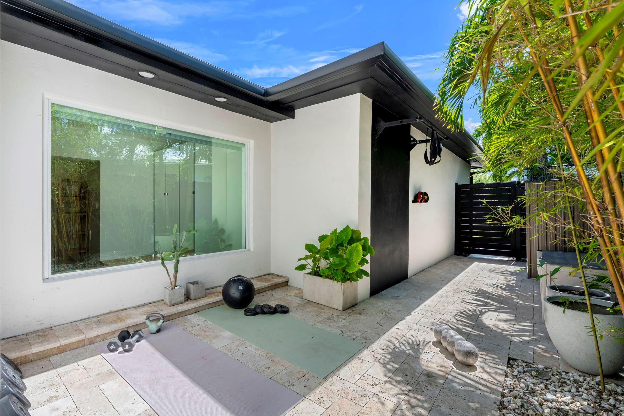 Coral Ridge North Add 24- - Residential