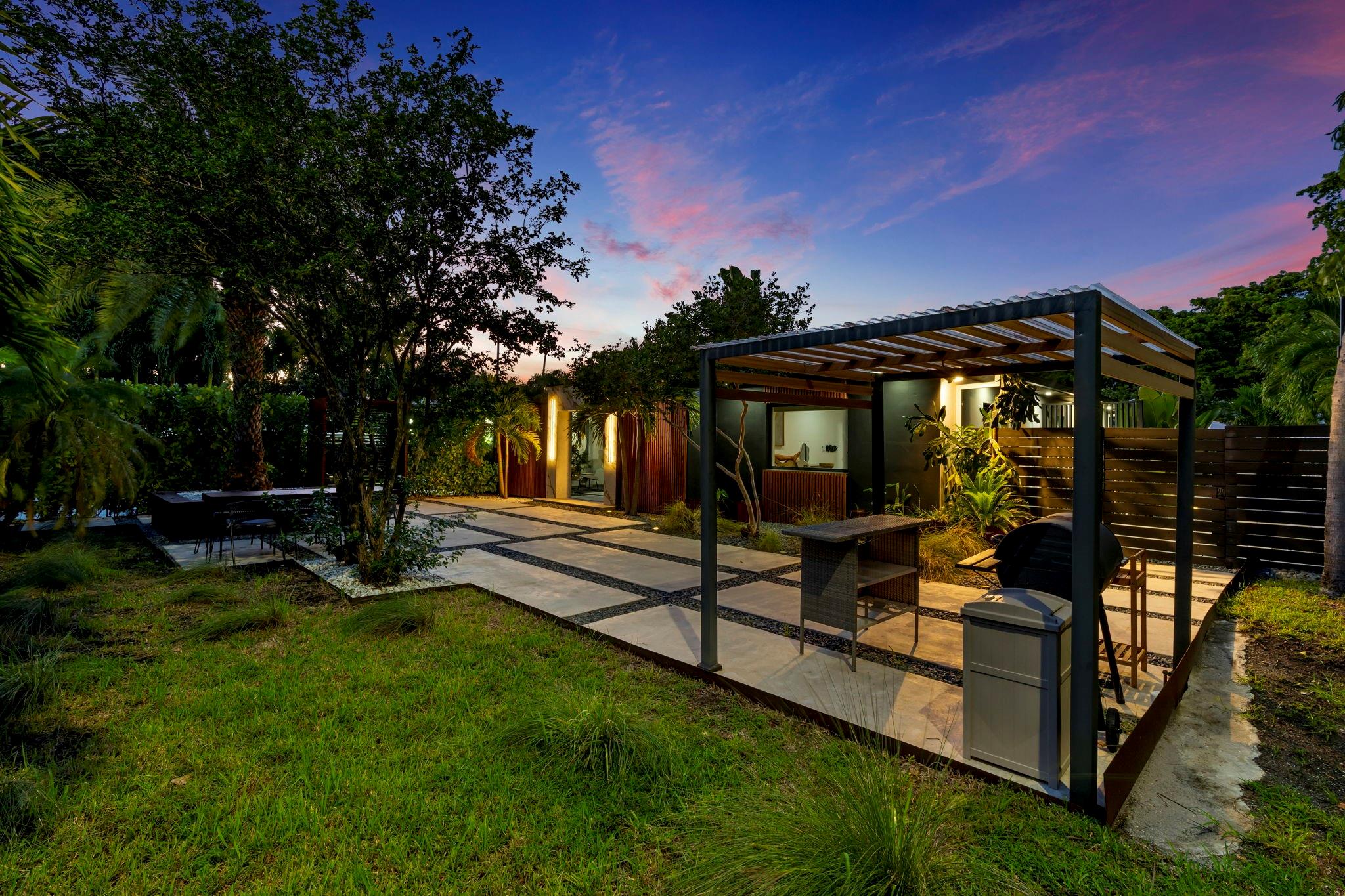 Coral Ridge North Add 24- - Residential