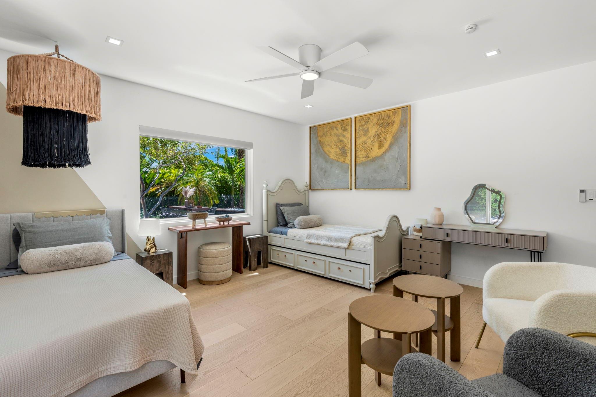 Coral Ridge North Add 24- - Residential