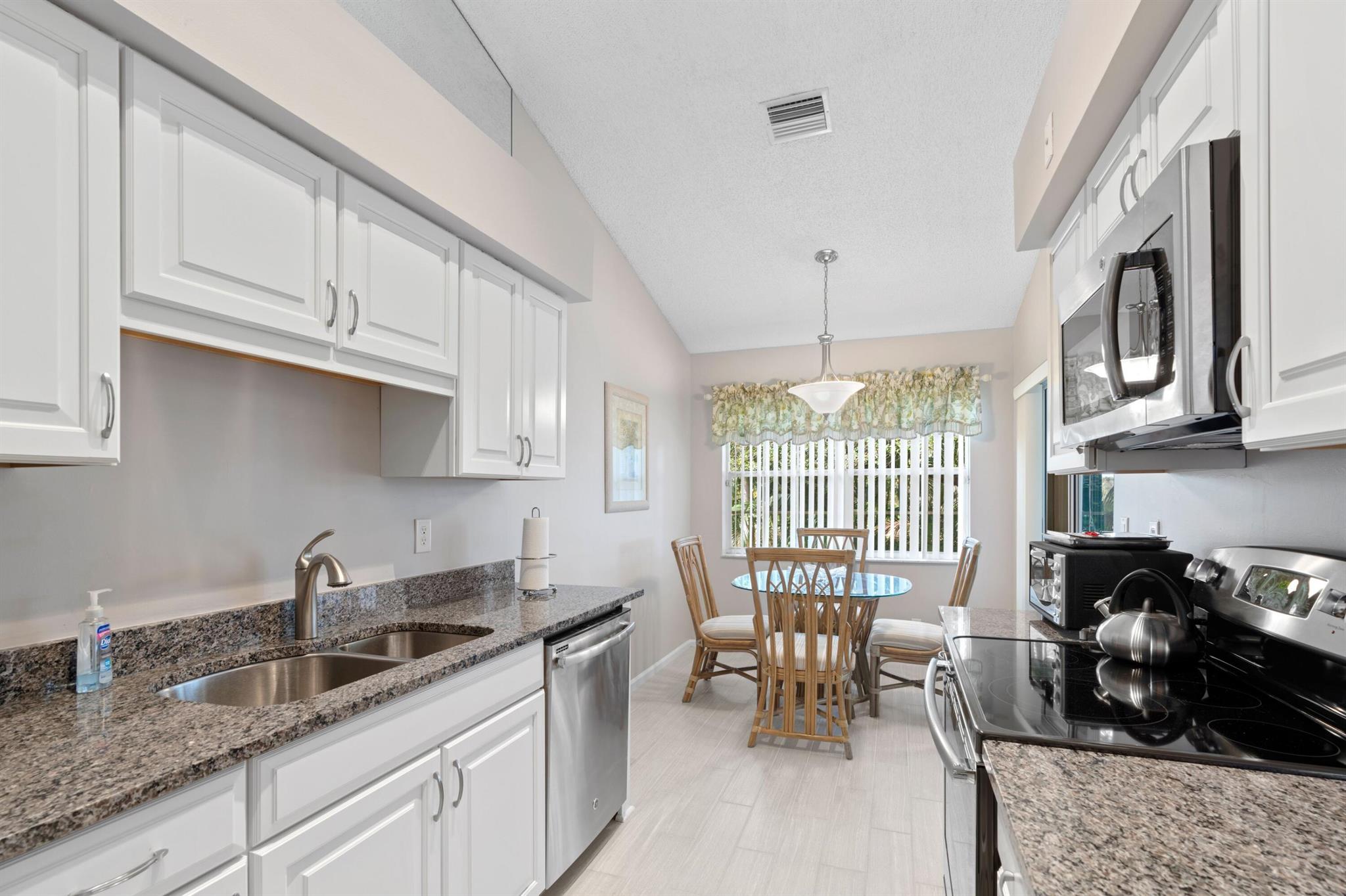 FAIRWAYS AT SOMERSET CONDO - Residential