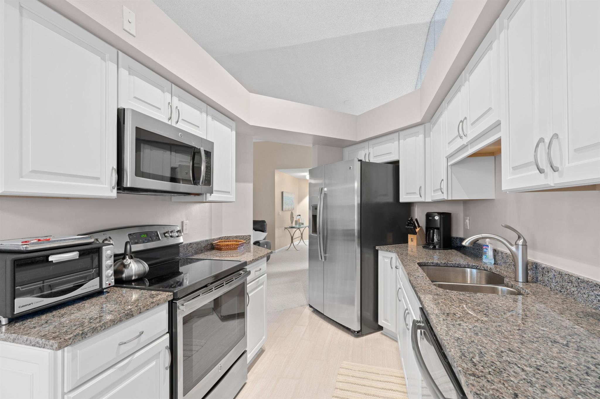 FAIRWAYS AT SOMERSET CONDO - Residential