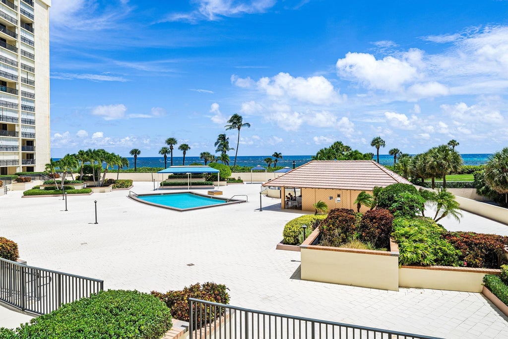 Photo of 400 Ocean Trail Way #209, Jupiter, FL 33477 (MLS # R10915872)