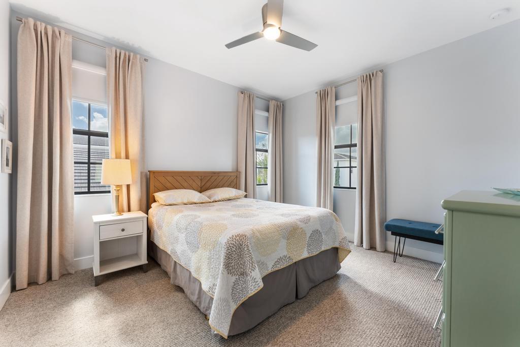 ALTON NEIGHBORHOOD - Residential