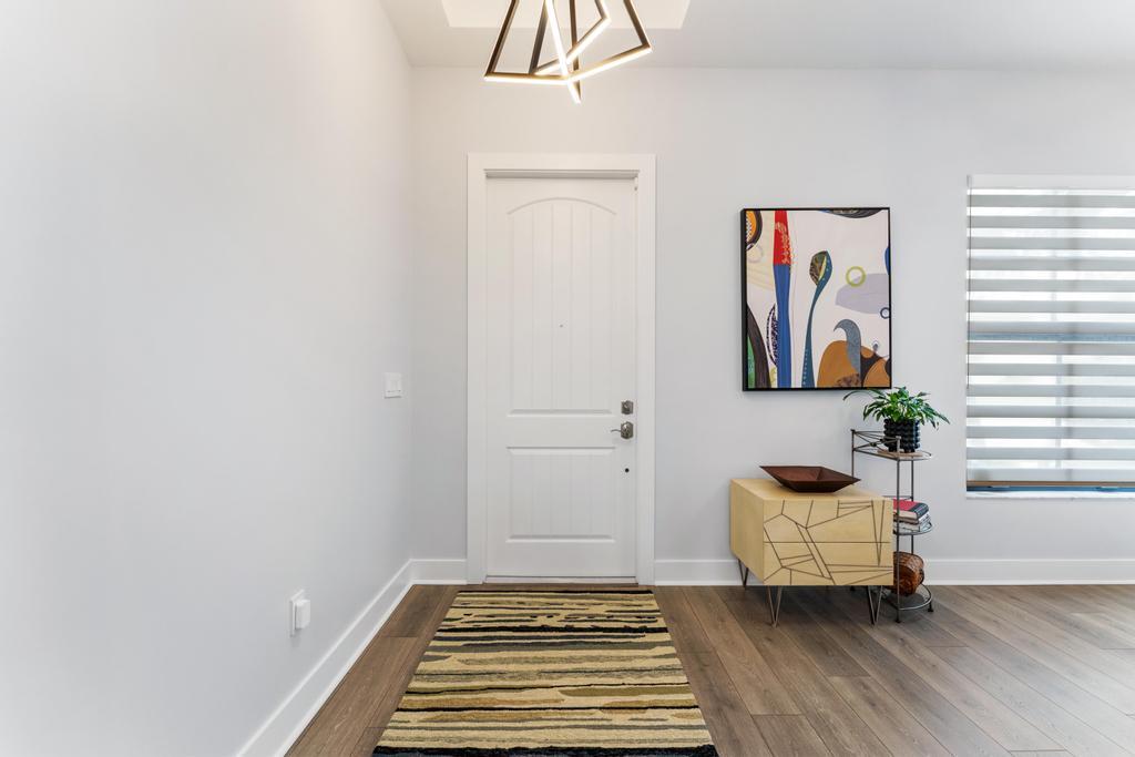 ALTON NEIGHBORHOOD - Residential