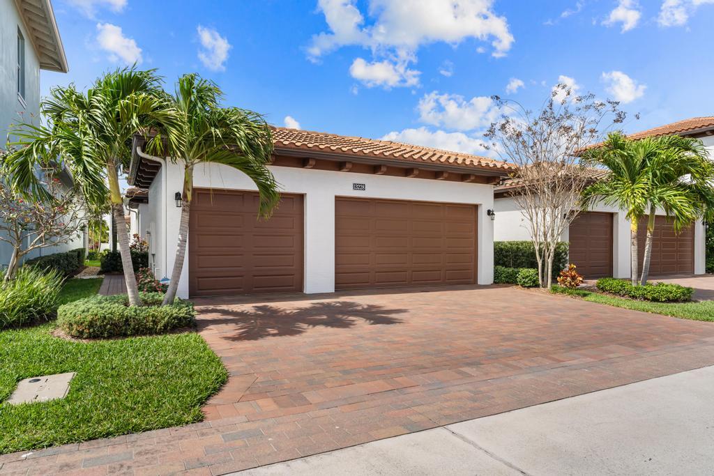 ALTON NEIGHBORHOOD - Residential